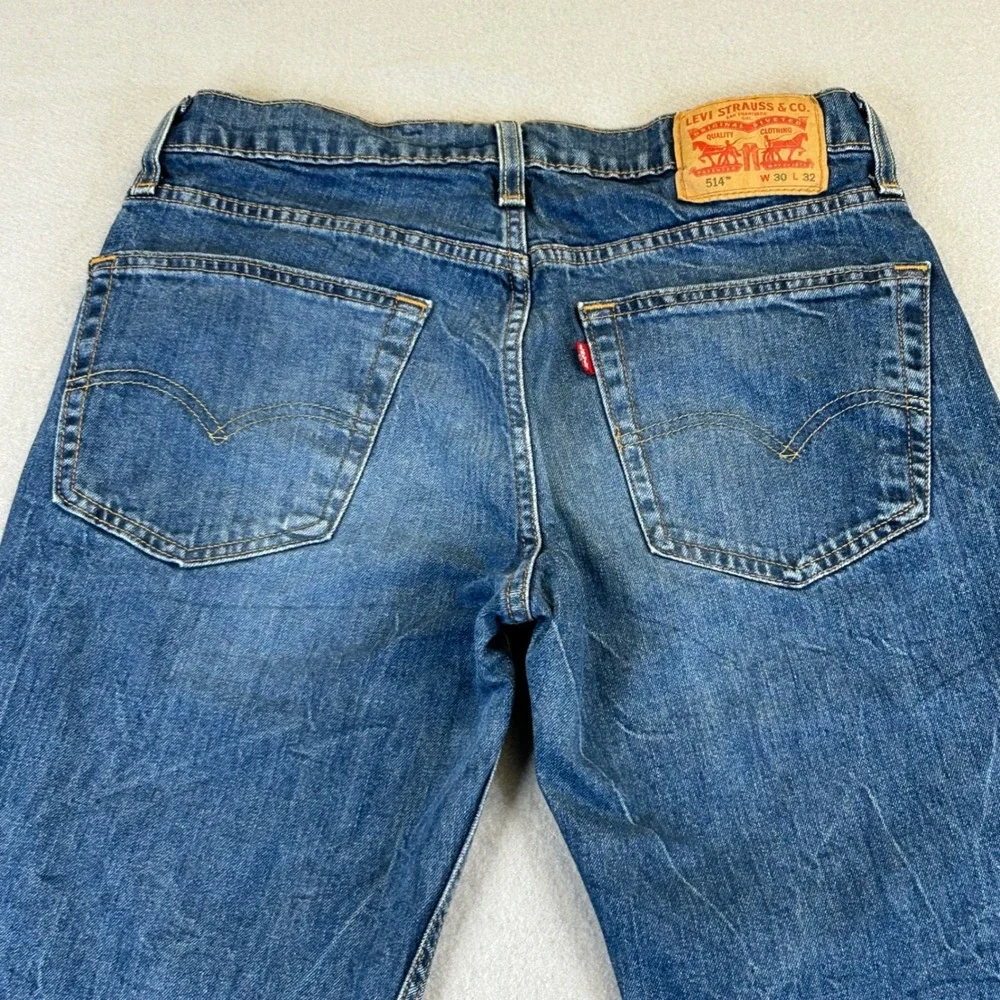 Levi's 514 Jeans Mens 30x32 (30x30) Blue Medium Wash Denim Straight Fit Classic